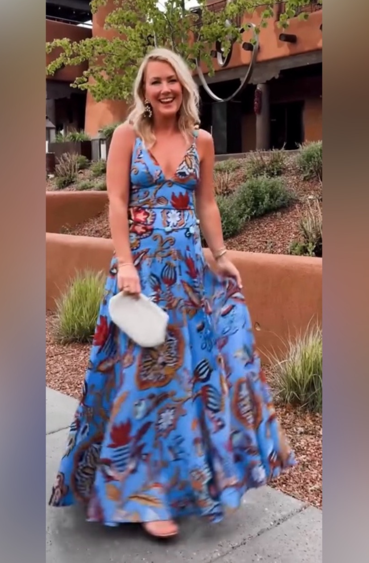 Farm Rio Sunset Tapestry sleeves Maxi